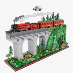 Diorama Dampflok auf Viadukt