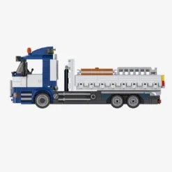 Gerüstbau-LKW mit Hakenlift-Container