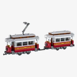 Klassische Straßenbahn mit Anhänger (8w)