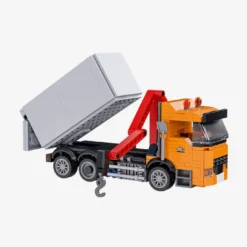 Kommunaler Altglas- oder Papier-LKW