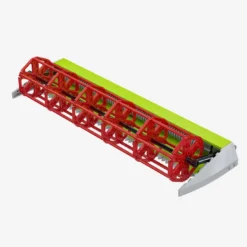 Mähdrescher mit Trailer und extra Schneidwerk