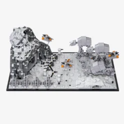 Schildgenerator + Monsterhöhle auf dem Eisplanet
