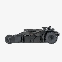 Schwarzes Militärfahrzeug